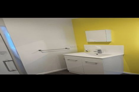 Photo of property in 8 Effingham Street, North New Brighton, Christchurch, 8083