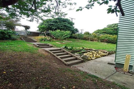 Photo of property in 74-76 Hereford Street, Cannons Creek, Porirua, 5024