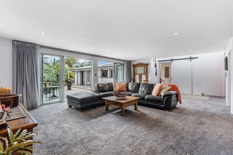 Photo of property in 49a Riverhills Avenue, Pakuranga Heights, Auckland, 2010