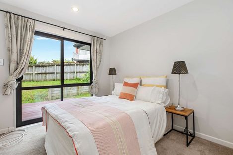 Photo of property in 203a Don Buck Road, Massey, Auckland, 0614