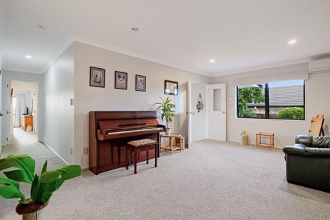 Photo of property in 42 Hallmark Rise, Bethlehem, Tauranga, 3110