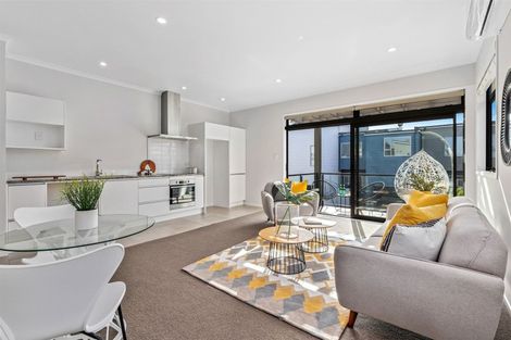 Photo of property in 26 Mollusc Road, Hobsonville, Auckland, 0616