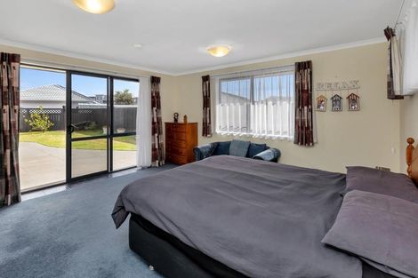 Photo of property in 7 Kihi Place, Ruakaka, 0116