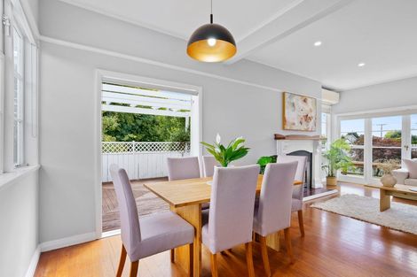 Photo of property in 113 Williams Street, Cambridge, 3434