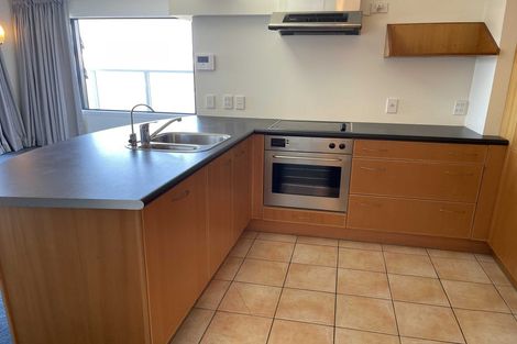 Photo of property in Endeavour Apartments, 125u4 Thorndon Quay, Pipitea, Wellington, 6011