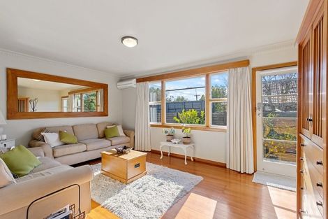 Photo of property in 1/172 Centaurus Road, Saint Martins, Christchurch, 8022