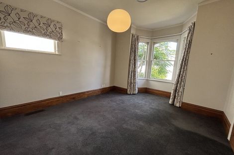 Photo of property in 17 Armour Avenue, Mount Victoria, Wellington, 6011
