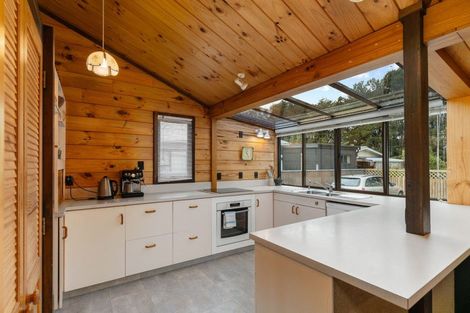 Photo of property in 19 Deller Drive, Carterton, 5713