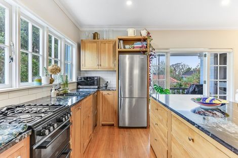 Photo of property in 2a Tamihana Avenue, Fairfield, Hamilton, 3214