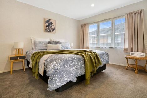 Photo of property in 13 Vardon Road, St Andrews, Hamilton, 3200