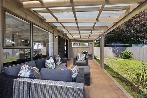 Photo of property in 115 Heta Road, Highlands Park, New Plymouth, 4312
