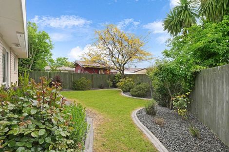 Photo of property in 8 Thistledown Place, Woolston, Christchurch, 8062