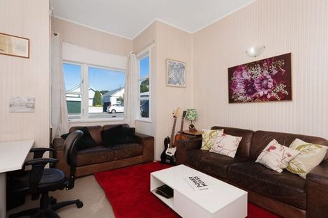 Photo of property in 16 Cockburn Street, Kilbirnie, Wellington, 6022
