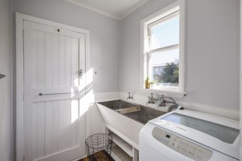 Photo of property in 106 Rugby Street, Awapuni, Palmerston North, 4412