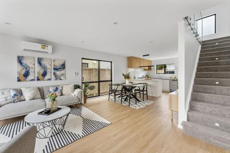 Photo of property in 70b Cargill Street, Papakura, 2110