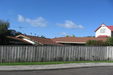 Photo of property in 3 Duggan Place, Johnsonville, Wellington, 6037