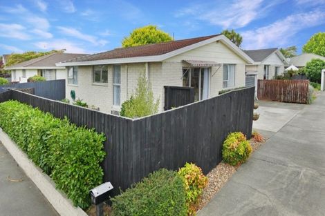 Photo of property in 11 Chipping Lane, Redwood, Christchurch, 8051