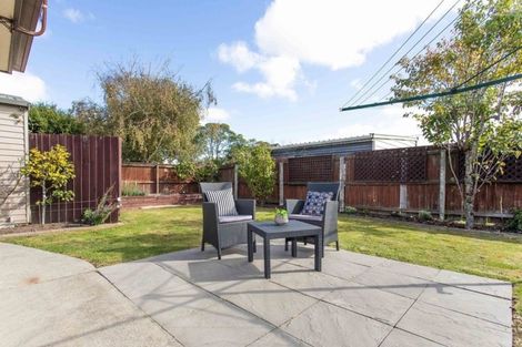 Photo of property in 2/109a Queenspark Drive, Parklands, Christchurch, 8083
