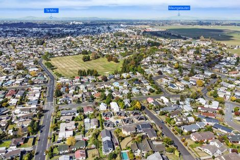 Photo of property in 12 Salmond Place, Dinsdale, Hamilton, 3204