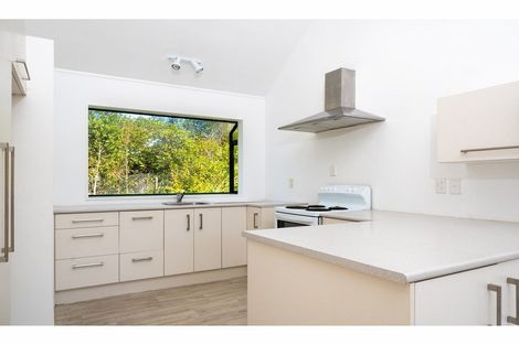 Photo of property in 129a Colwill Road, Massey, Auckland, 0614