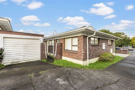 Photo of property in 1/64 Birdwood Avenue, Papatoetoe, Auckland, 2025