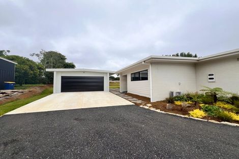 Photo of property in 27 Barnaby Road, Tuakau, 2121