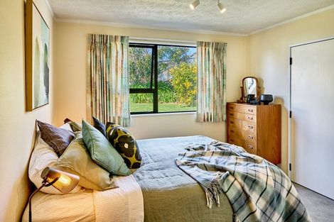 Photo of property in 1 The Top Gallant, Whitby, Porirua, 5024