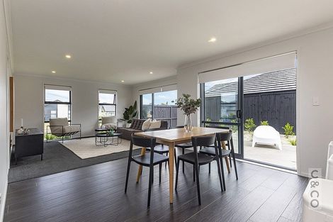 Photo of property in 14 Kelly Road, Riverhead, 0820