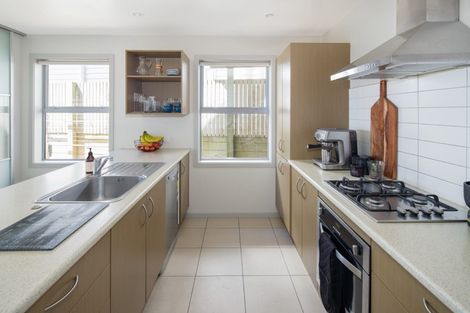 Photo of property in 19a Comber Place, Johnsonville, Wellington, 6037