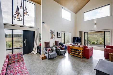 Photo of property in 76 Te Kapua Rise, Puketapu, Napier, 4182