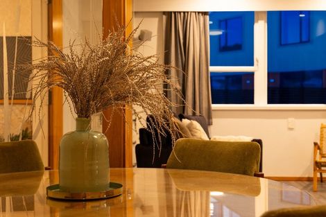 Photo of property in 16 Utauta Street, Waikanae, 5036
