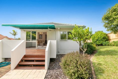 Photo of property in 29 Westminster Gardens, Unsworth Heights, Auckland, 0632