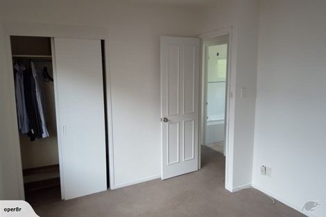 Photo of property in 46 Masterton Road, Rothesay Bay, Auckland, 0630