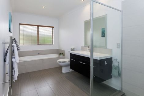 Photo of property in 16 Hampstead Lane, Prebbleton, 7604