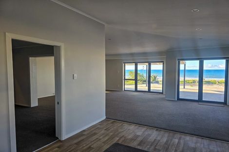 Photo of property in 233 Pukehina Parade, Pukehina, 3189