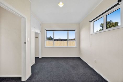 Photo of property in 23 Longfellow Road, Opunake, 4616