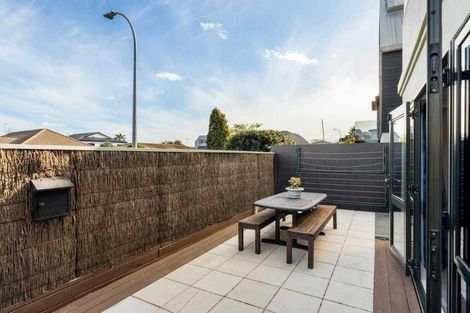 Photo of property in 7a Wells Avenue, Mount Maunganui, 3116