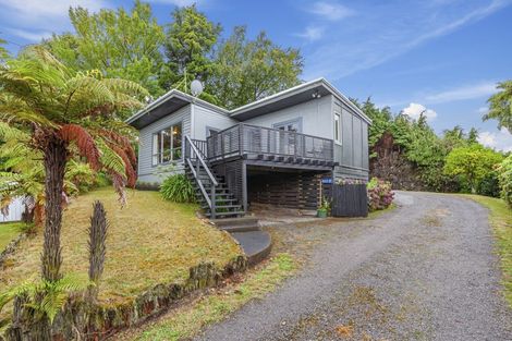 Photo of property in 10 Sunset Street, Hilltop, Taupo, 3330