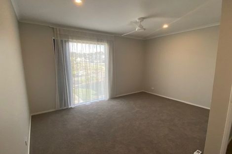 Photo of property in 120 Symes Drive, Red Beach, 0932