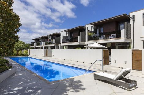 Photo of property in 88 Lake Terrace, Taupo, 3330