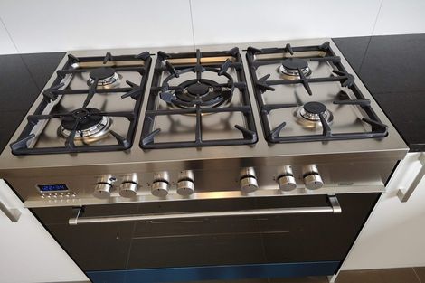 Photo of property in 1 Sujuan Close, Cambridge, 3434