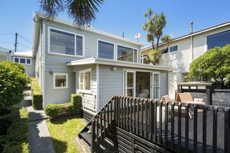 Photo of property in 30 Overtoun Terrace, Hataitai, Wellington, 6021
