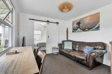 Photo of property in 16 Kawei Road, Ohawe, Hawera, 4671