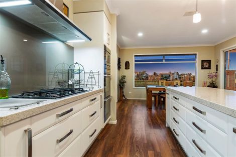 Photo of property in 163 Oriental Parade, Papamoa Beach, Papamoa, 3118