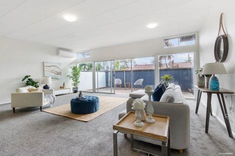 Photo of property in 135c Rosier Road, Glen Eden, Auckland, 0602
