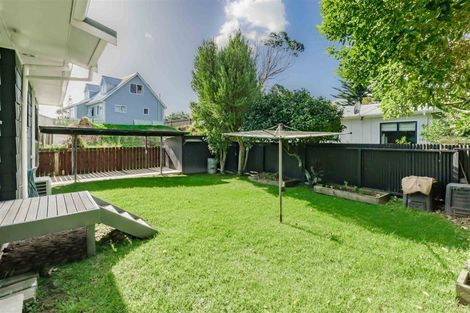 Photo of property in 3a Campion Road, Waikanae Beach, Waikanae, 5036
