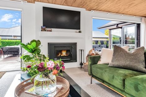 Photo of property in 5 Simms Lane, West Melton, 7618