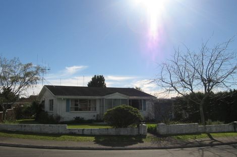 Photo of property in 6 Leonard Place, Dinsdale, Hamilton, 3204