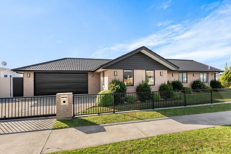 Photo of property in 16 Spitfire Drive, Burleigh, Blenheim, 7201