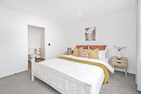 Photo of property in 12 Miromiro Street, Broomfield, Christchurch, 8042